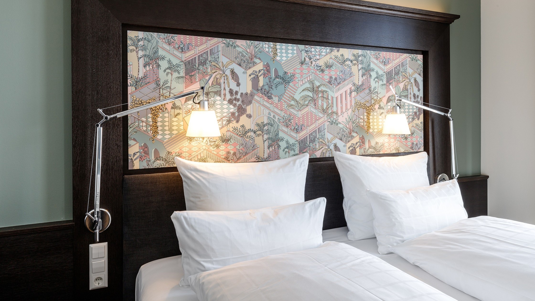 Deluxe Double Room at Hotel Alte Post Konstanz with cozy double bed